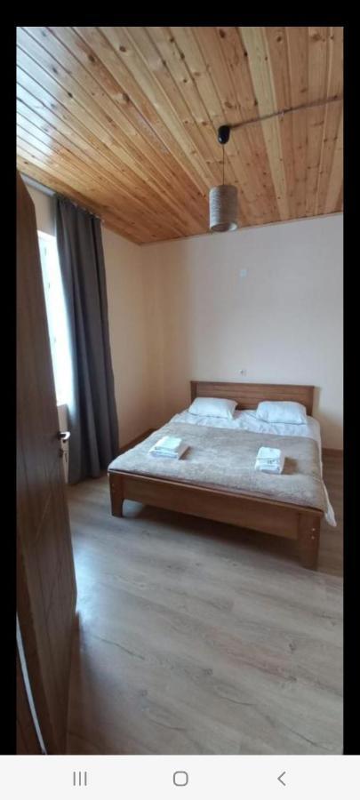 Guesthouse Caucasus Mestia Phòng bức ảnh